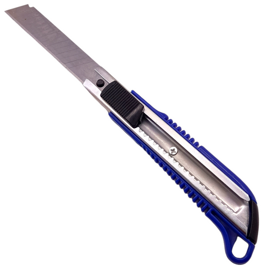 Snap Cutter with 18mm Blade